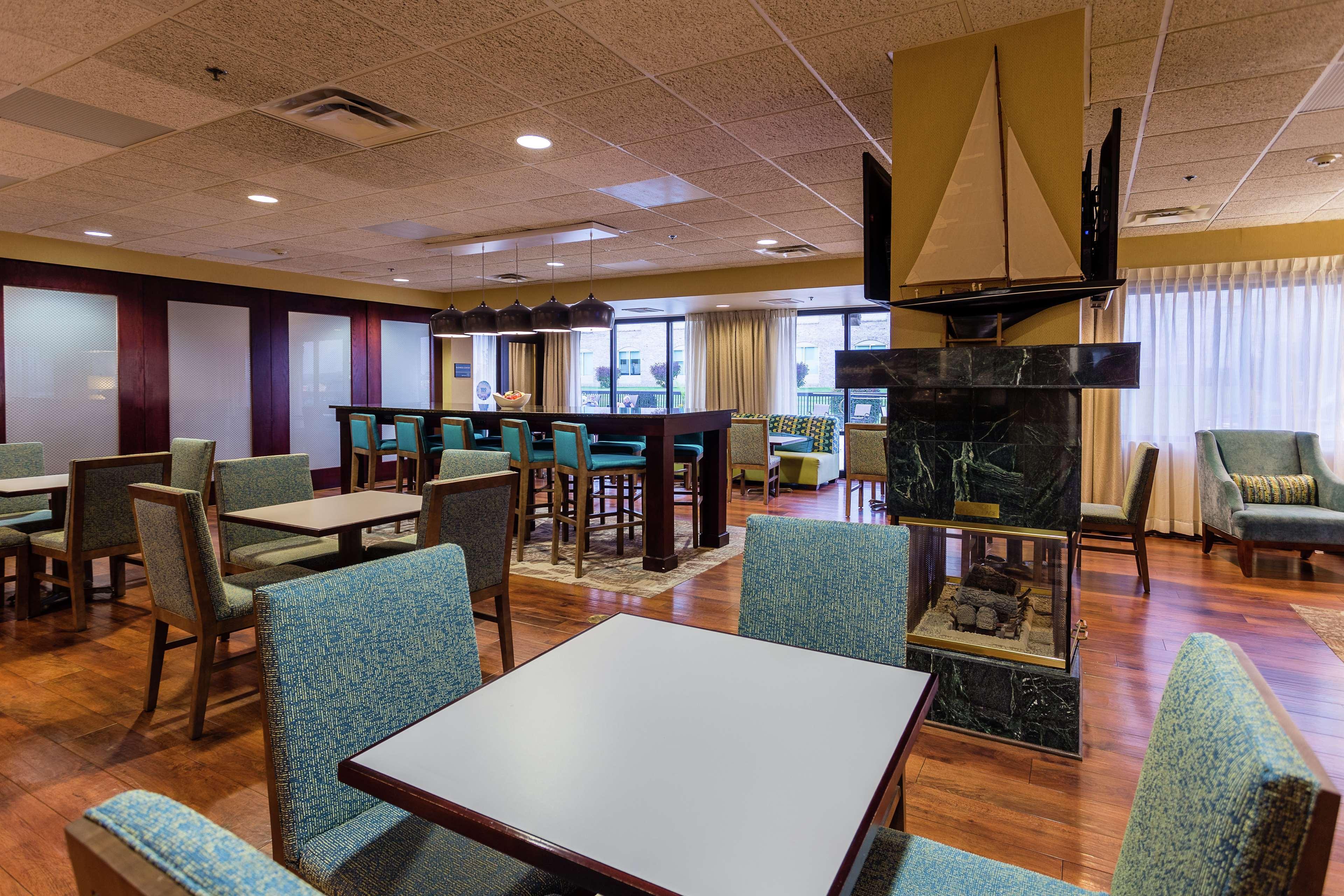 Hampton Inn Somerset Eksteriør billede