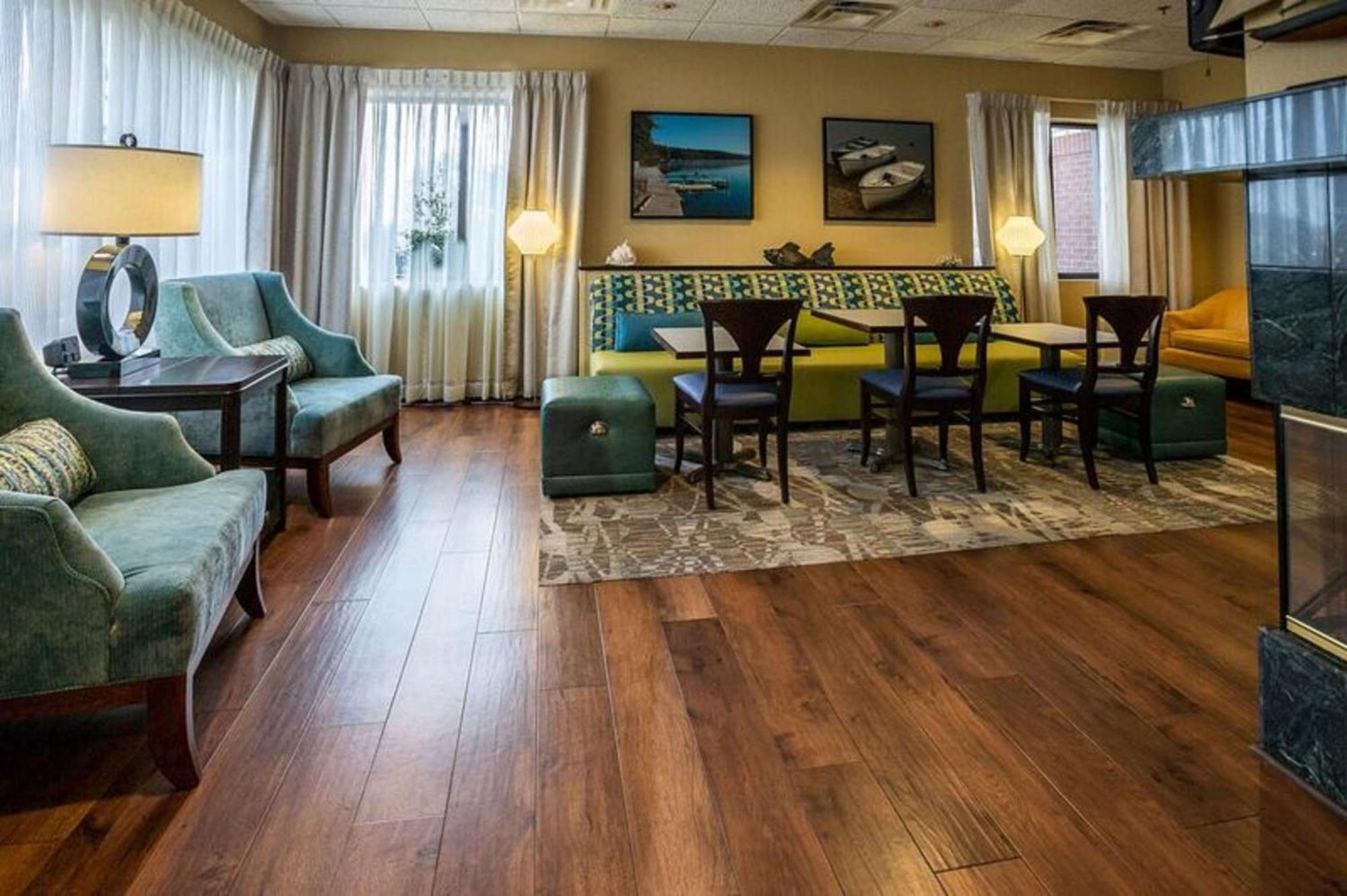 Hampton Inn Somerset Eksteriør billede